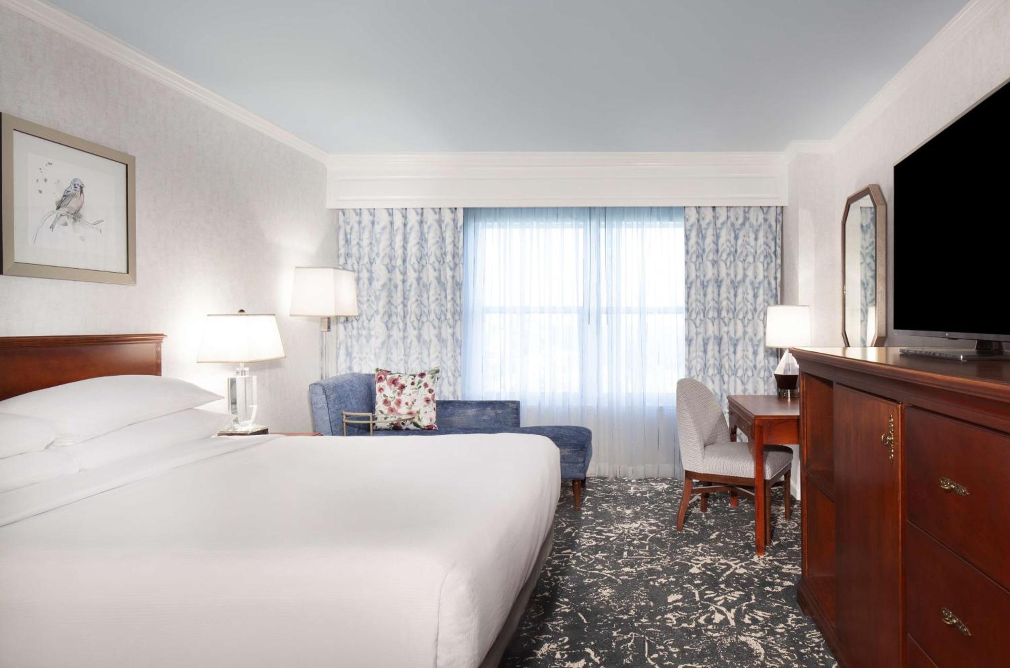 Hilton Atlanta/Marietta Hotel & Conference Center Экстерьер фото