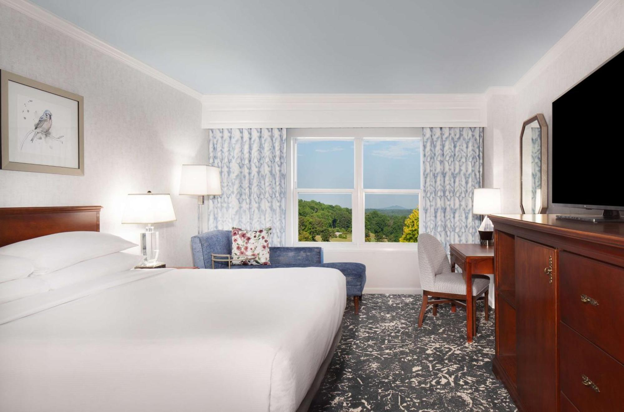 Hilton Atlanta/Marietta Hotel & Conference Center Экстерьер фото